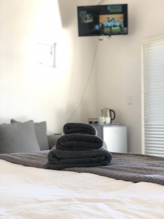Views At 69 B&B Лангебан Екстериор снимка